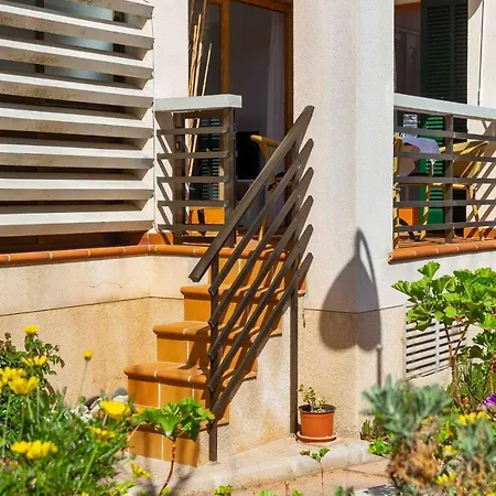 Apartment Codonyer A *