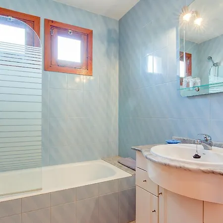 Apartment Codonyer A